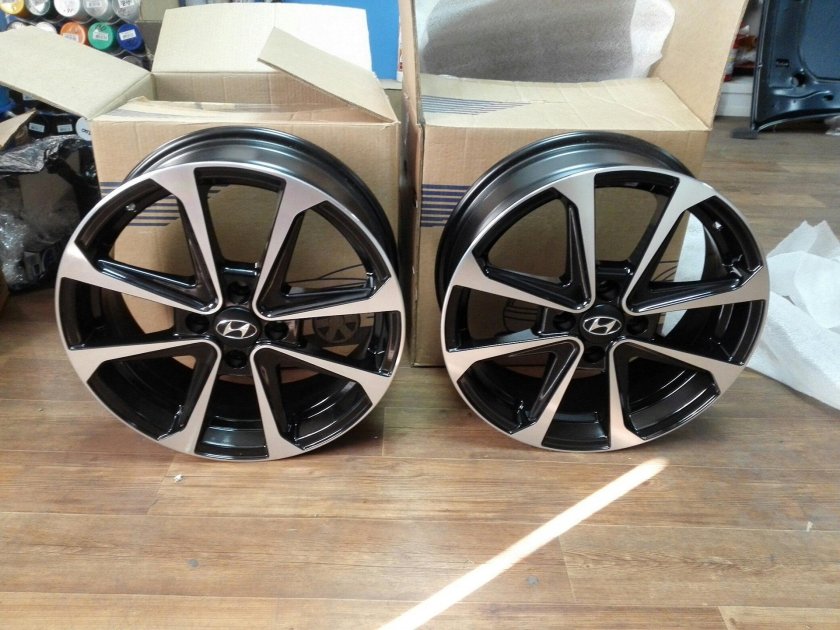 Hyundai Solaris литые диски r16