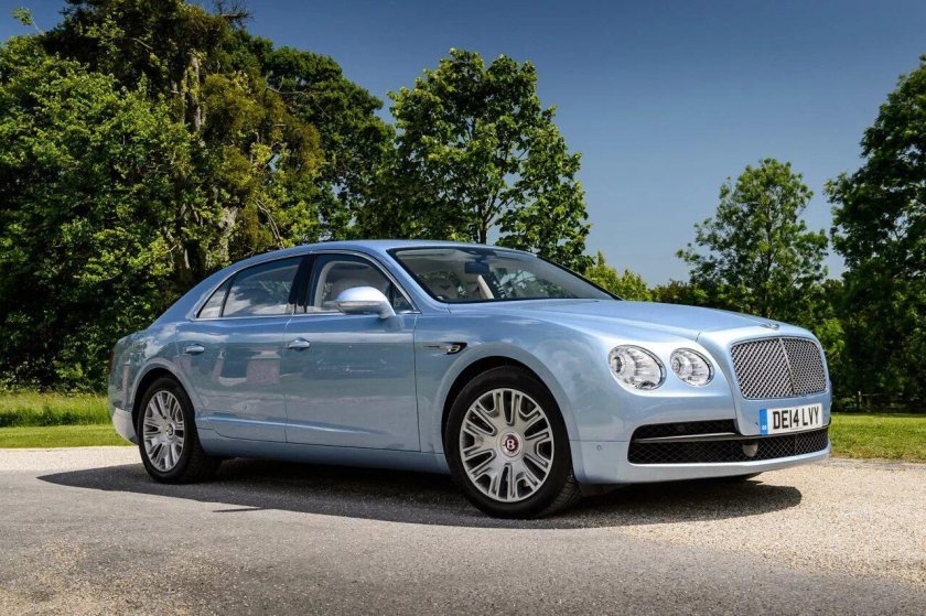 Bentley Flying Spur 2015