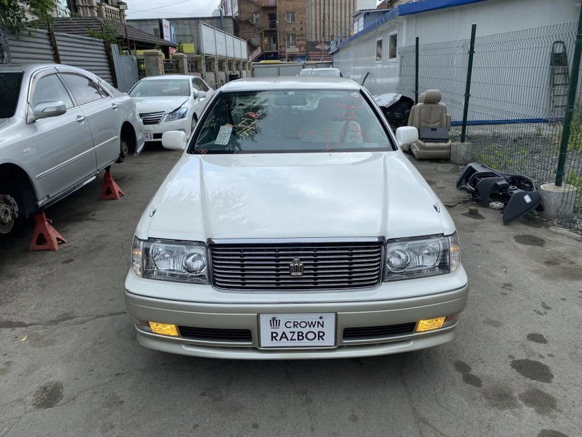 2bk цвет кузова Toyota Crown