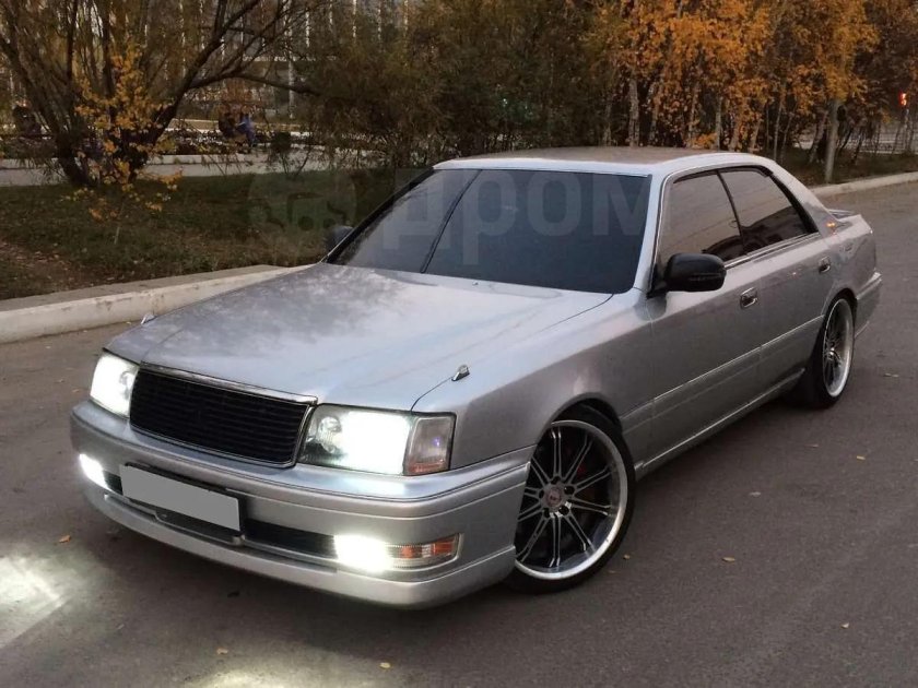 Toyota Crown 151