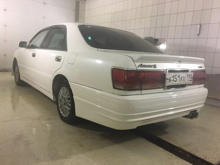 Тойота Краун 170