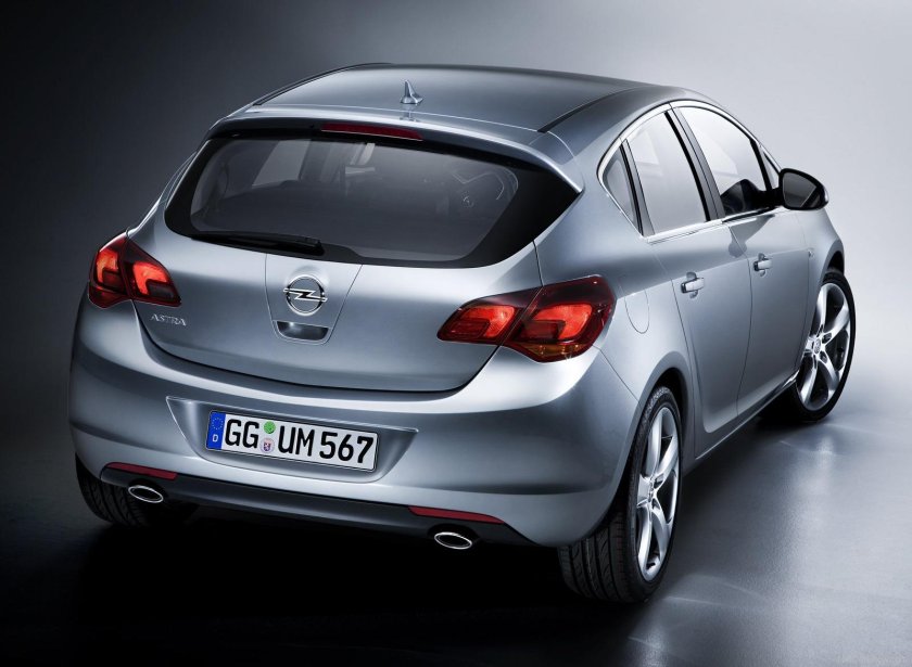 Opel Astra j хэтчбек