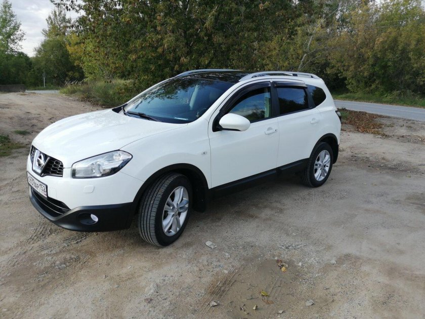 Nissan Qashqai 2 белый
