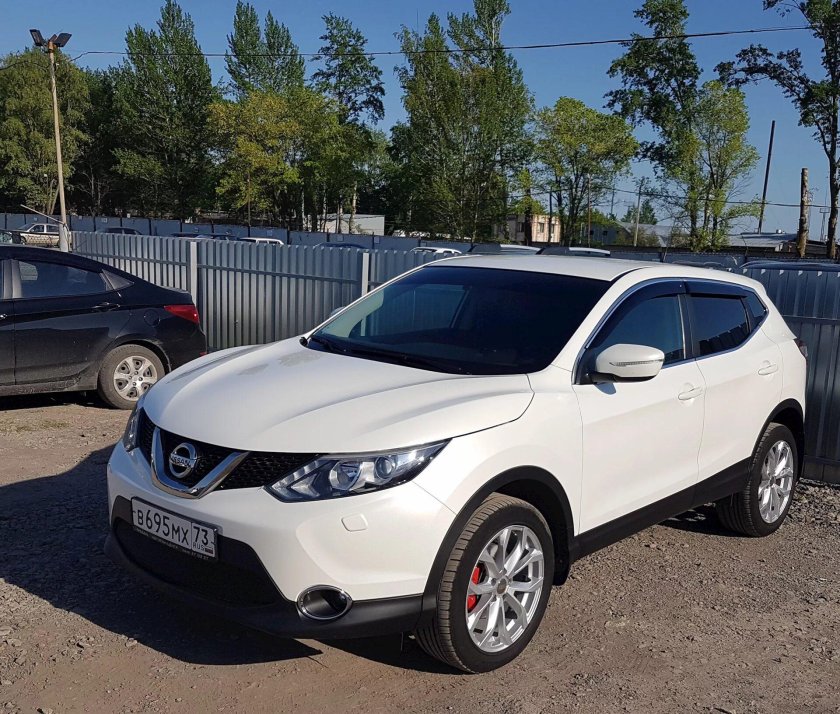 Nissan Qashqai 2014 белый