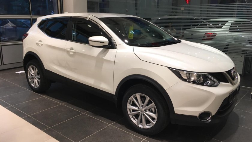 Ниссан Кашкай белый перламутр 2021