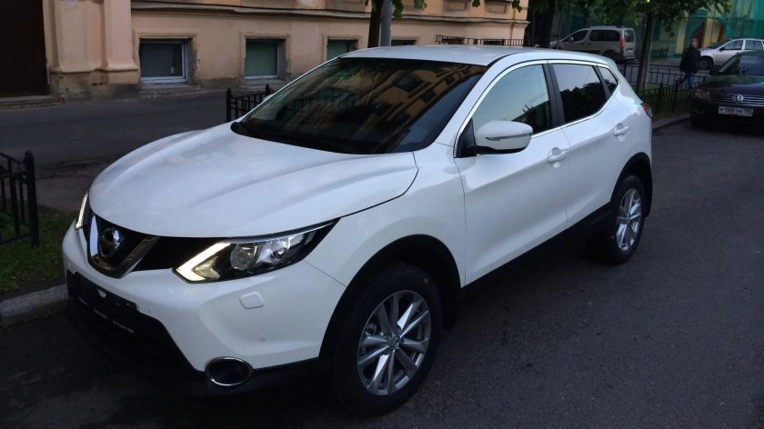 Nissan Qashqai 2014 белый