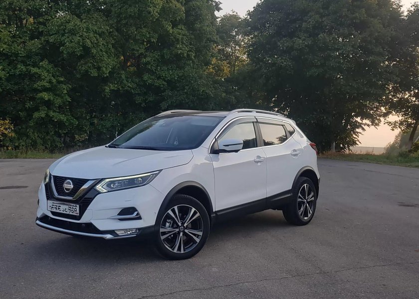 Ниссан Кашкай 2016 белый