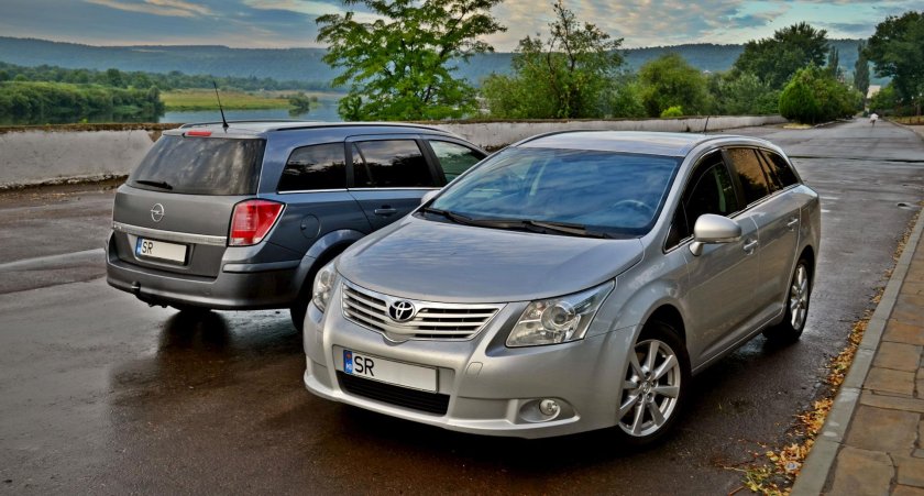 Тойота авенсис универсал 2009