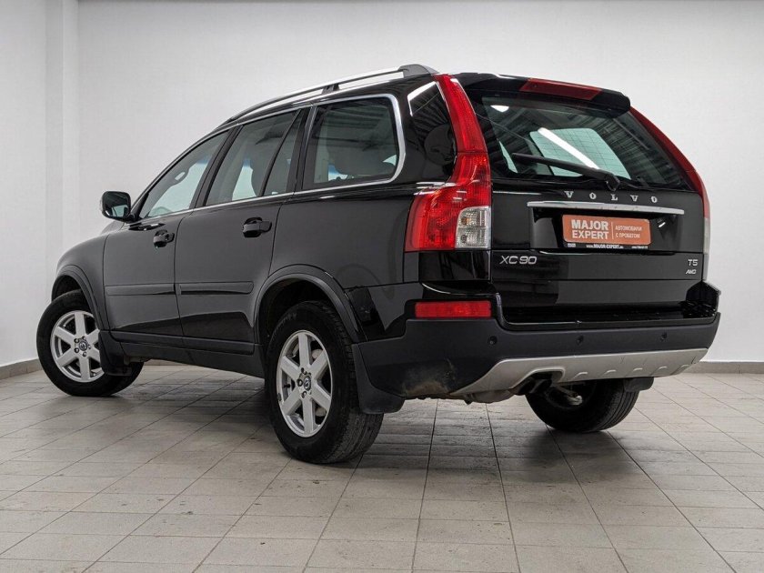 Xc90 2014 2.5 at 210