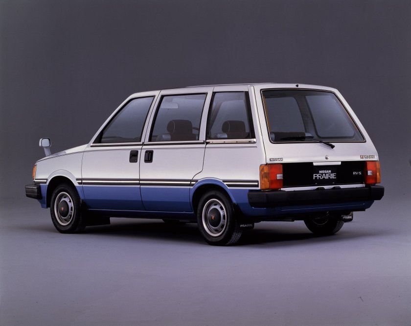 Nissan Prairie 1982