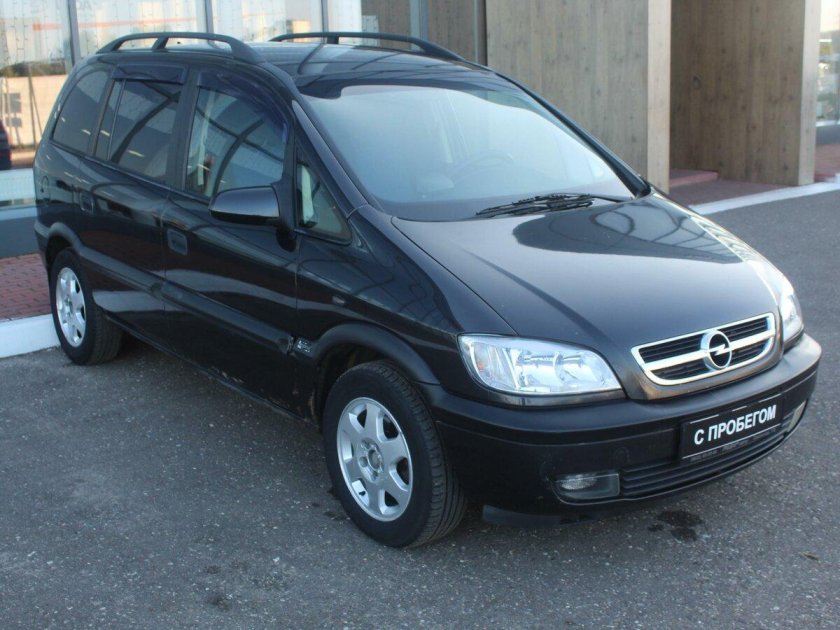 Опель Зафира 2000