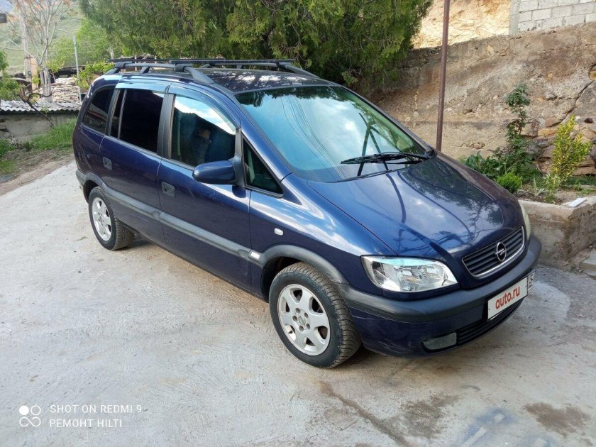 Опель зафира 1999