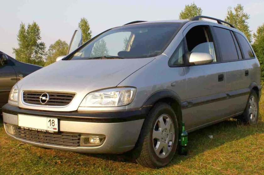 Opel Zafira 2000