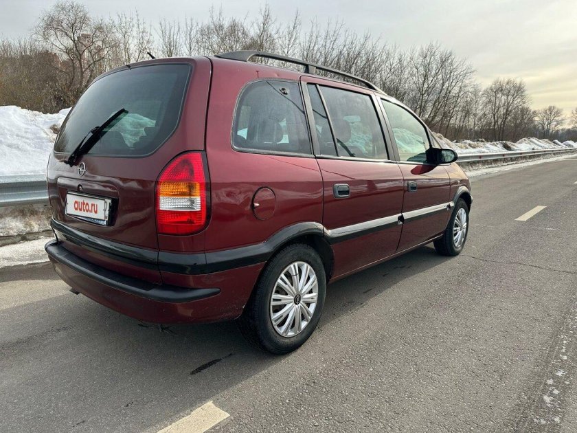 Opel zafira 2003