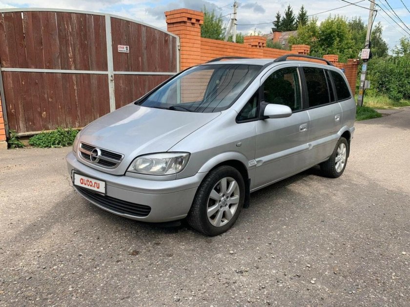 Opel Zafira 2005