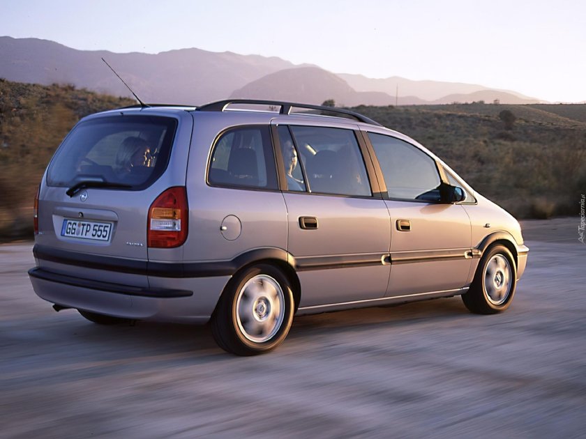 Opel Zafira a (1999 — 2003)