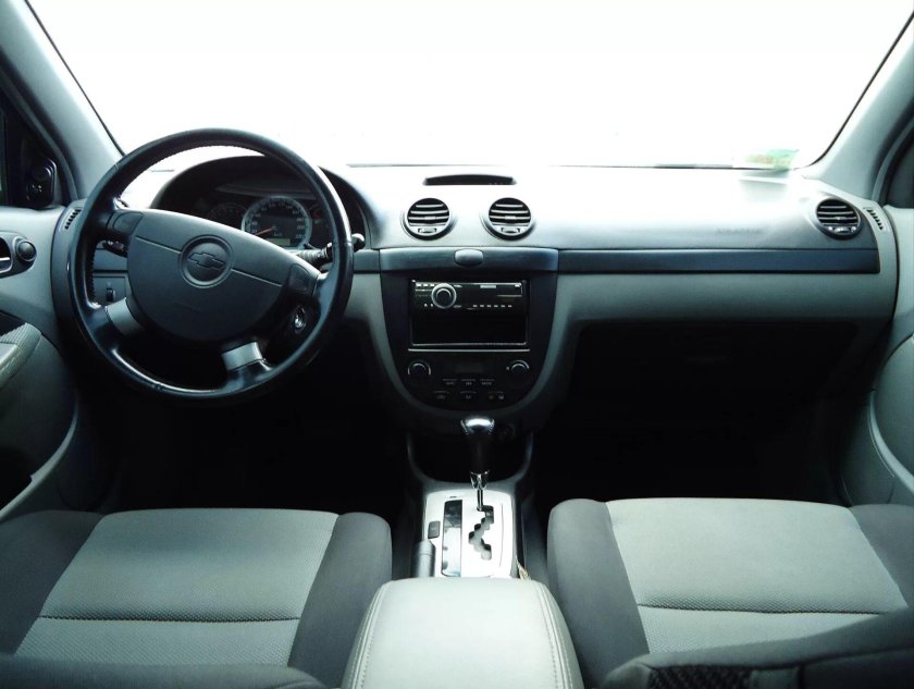 Chevrolet Lacetti 2007 салон