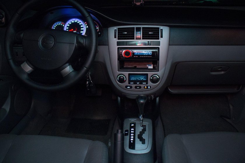 Chevrolet Lacetti 2007 салон