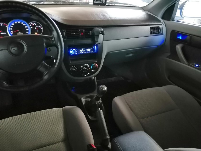 Chevrolet Lacetti седан 2007 салон