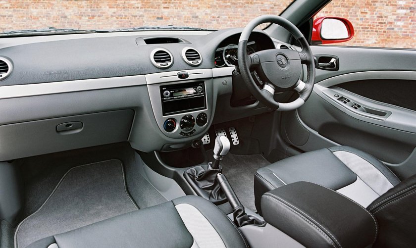 Chevrolet Lacetti 2005 салон