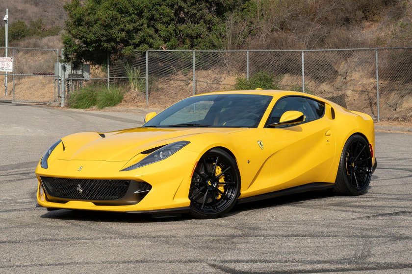 Ferrari 812 Superfast
