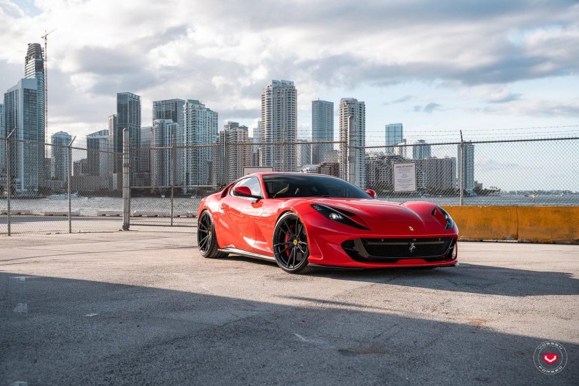 Ferrari 812 Superfast Black