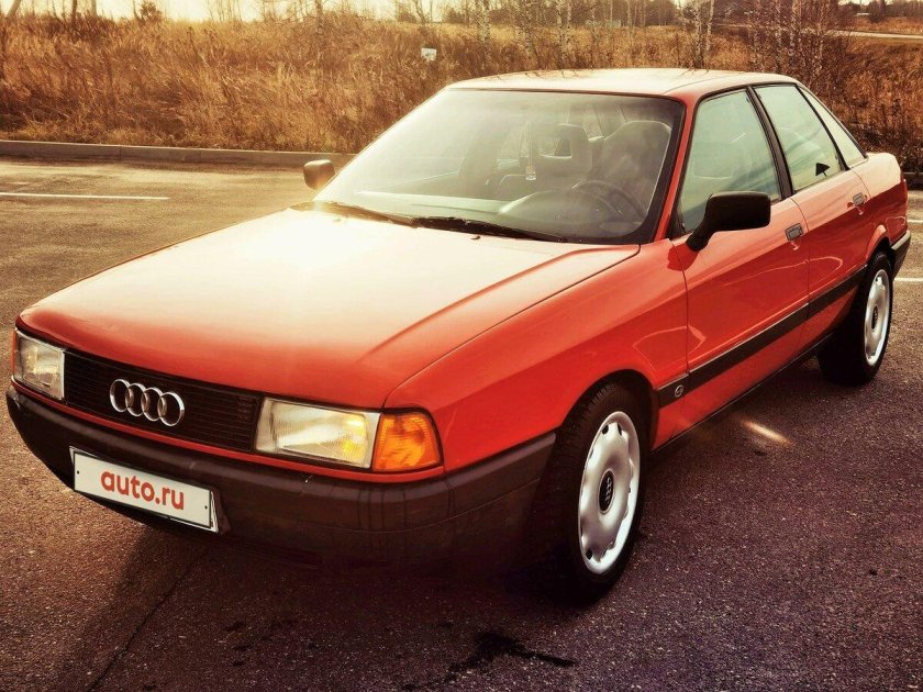 Audi 80 b3 Red