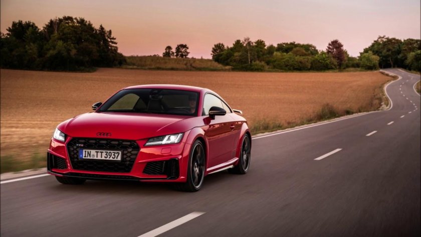 Ауди ТТ 2021