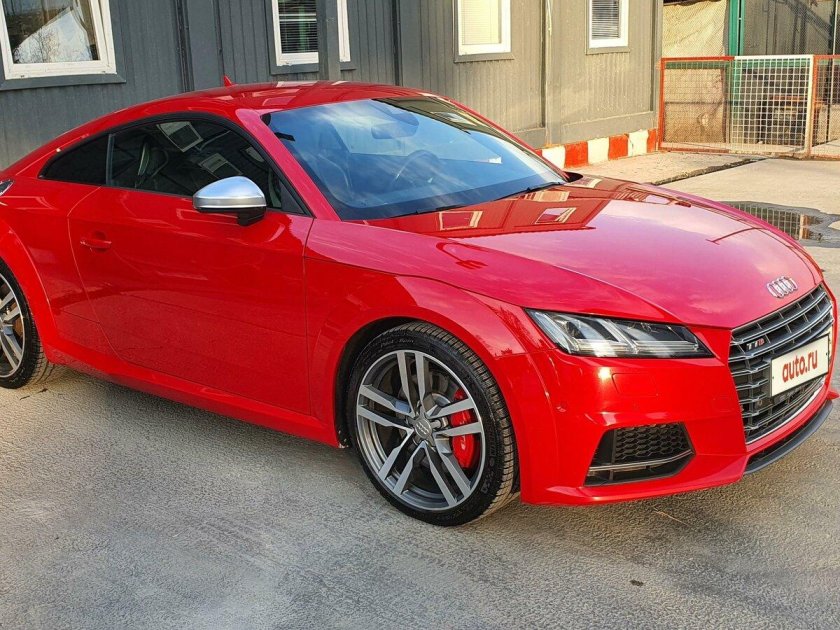 Ауди ТТС купе