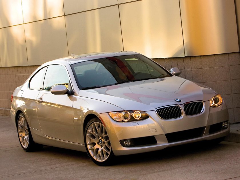 BMW 328i Coupe