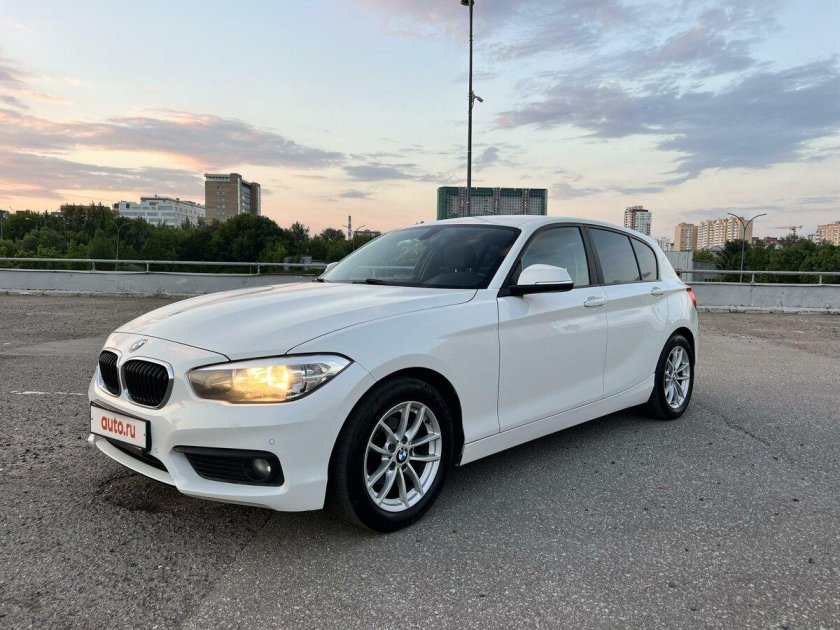 Бмв 1 серии 116i