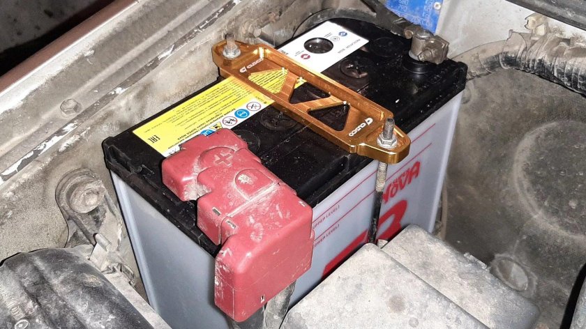 Аккумулятор на Suzuki Jimny 1.3