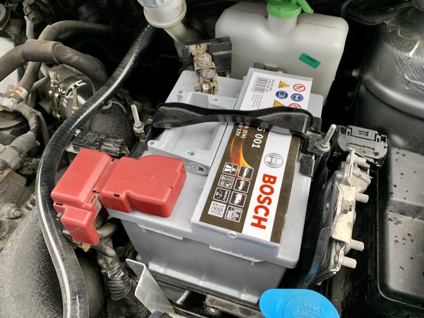 Сузуки Свифт 2007 аккумулятор