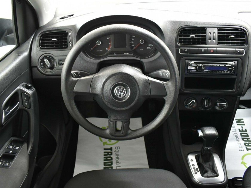 Фольксваген поло 2010 салон