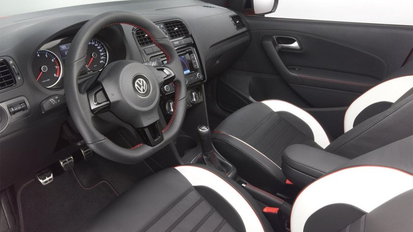 Polo GTI 2012 салон