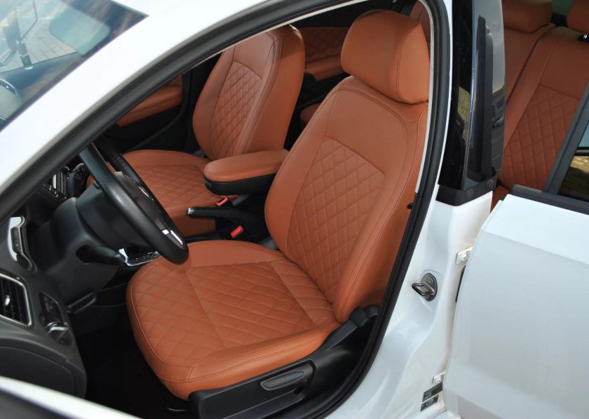 Перетяжка салона Фольксваген поло седан