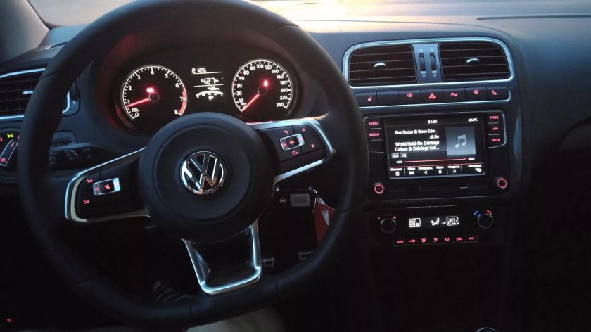 Volkswagen Polo sedan 2018 салон