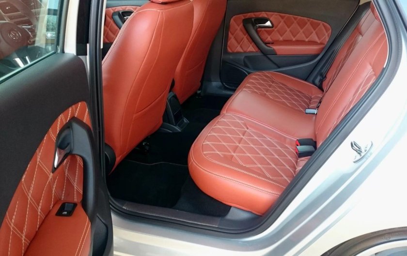 Перетяжка салона Volkswagen Polo sedan