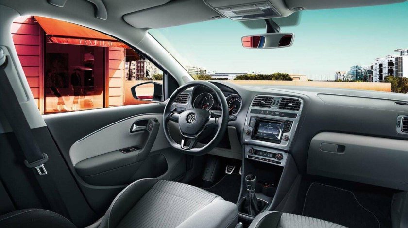 Volkswagen Polo 2014 салон
