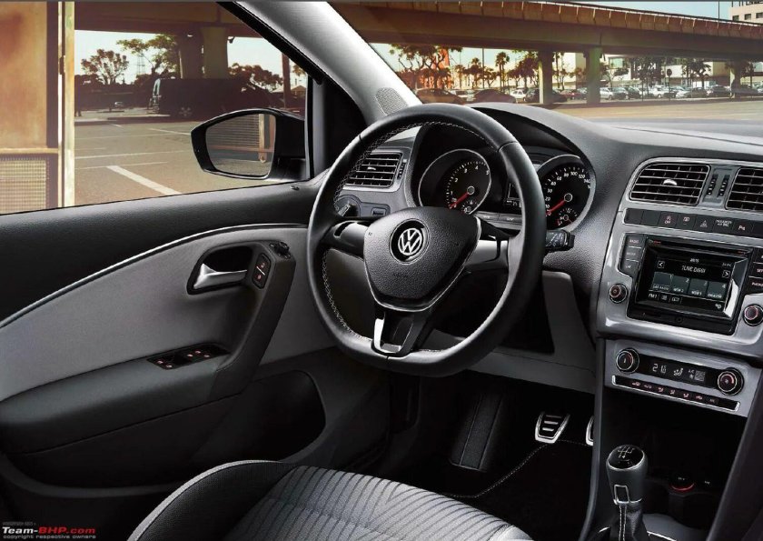 Volkswagen Polo sedan 2012 салон