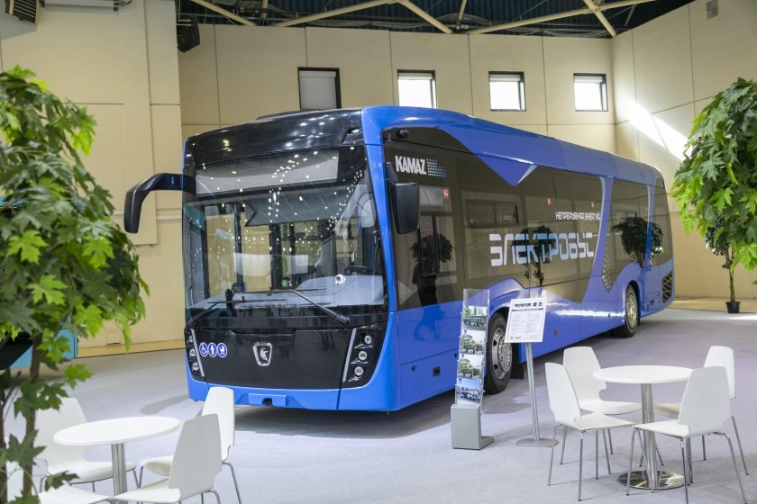 Электробус КАМАЗ-6282