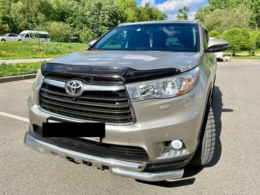 Защита бампера на Тойота хайлендер 2014
