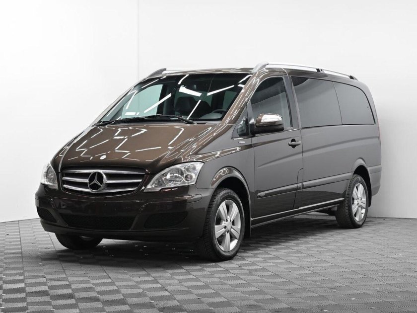 Мерседес виано 2012