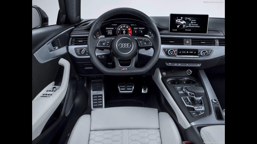 Ауди рс4 2020 салон