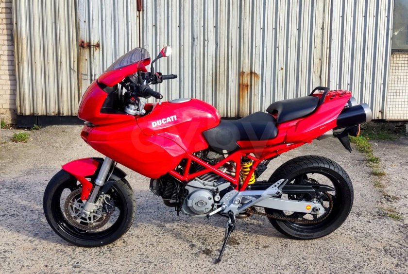 Ducati мотоцикл