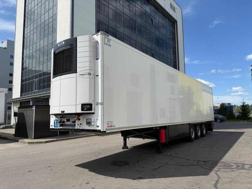 Полуприцеп рефрижератор schmitz sko 24
