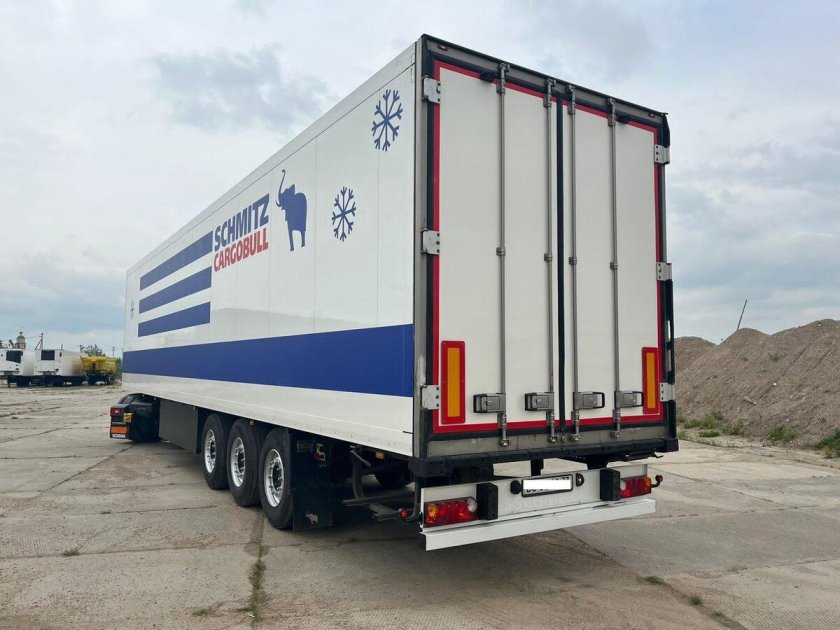 Полуприцеп рефрижератор Schmitz