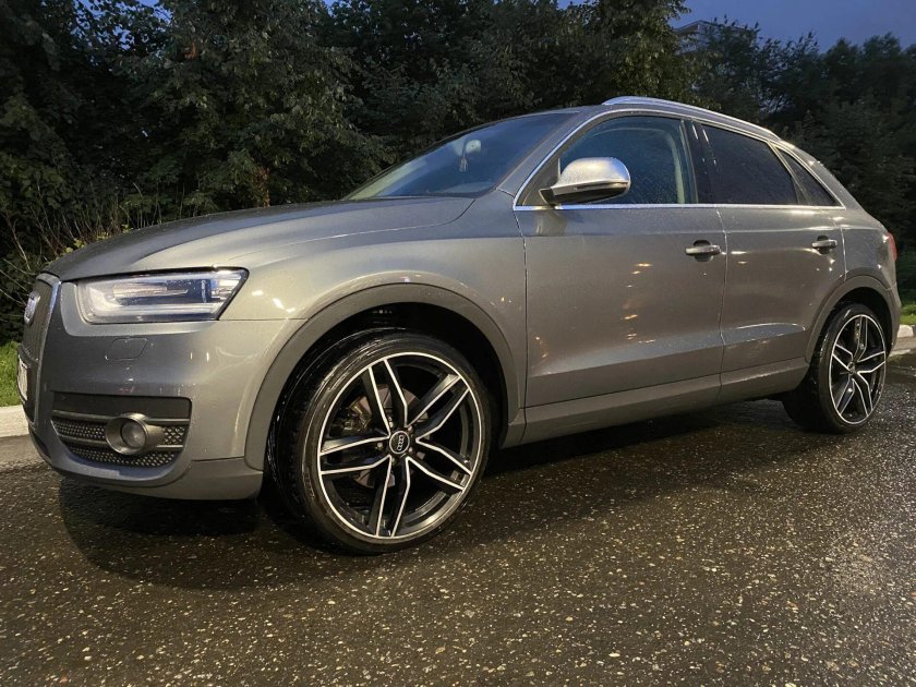 Audi q3 r20