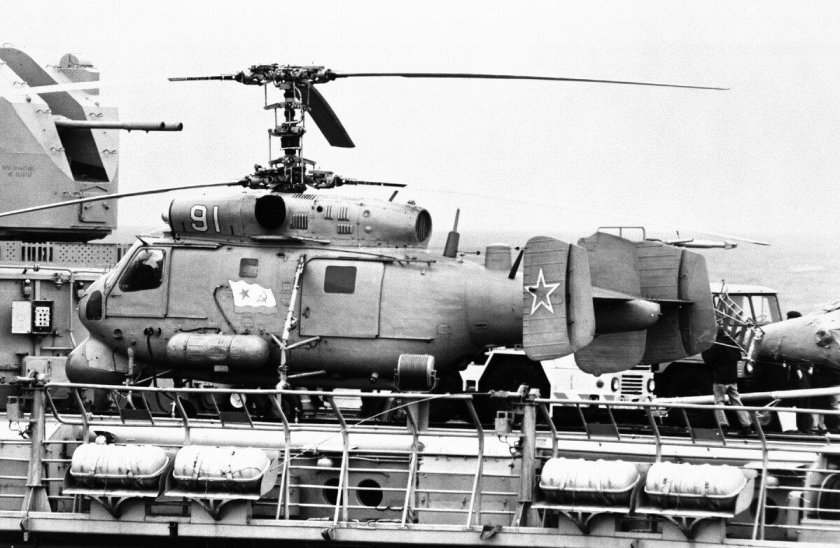 Ка-25 вертолёт