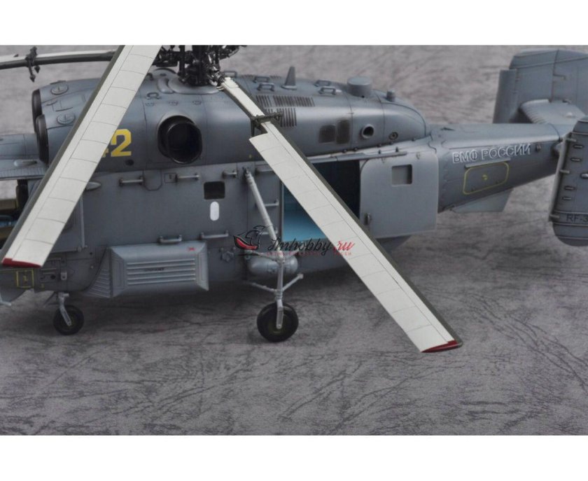 Hobby Boss 81739 вертолет ка-27 Helix 1/48